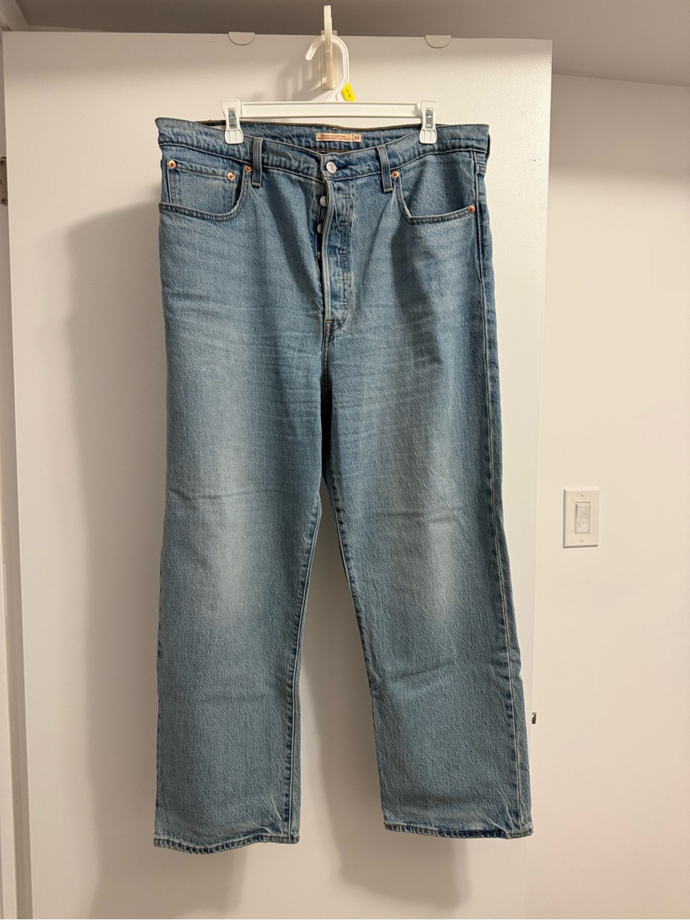 Levi's Ribcage Women’s Jeans light wash straight leg